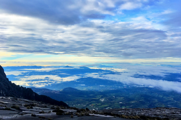 Follow my top tips and you will have an awesome time. When you get back from your Mt Kinabalu hike, I would love to hear what your tips!